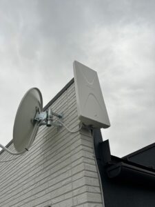 高松市のアンテナ工事は当社へ！地デジ・BS対応デザインアンテナ設置の電気工事事例